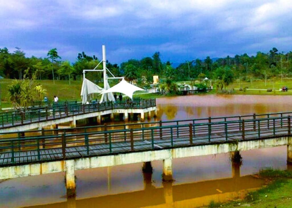 New Wave Sg Buloh - Dd Hotel Damansara Damai Buitenkant foto